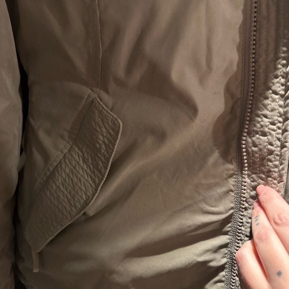 SOLD - Picture 4 of 9